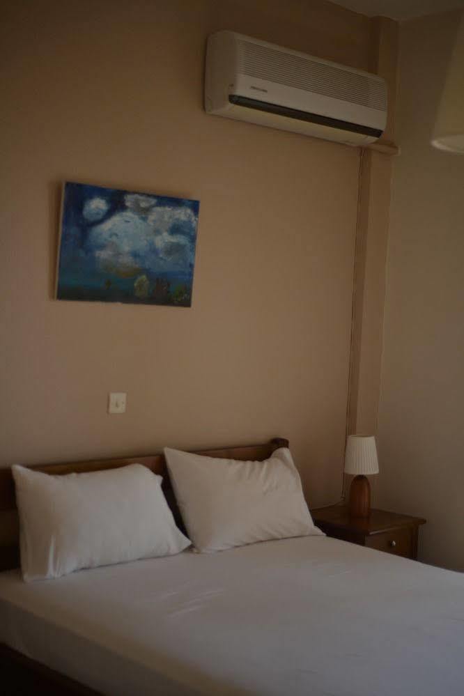 Akra Morea Hotel & Residences Monemvasia Extérieur photo