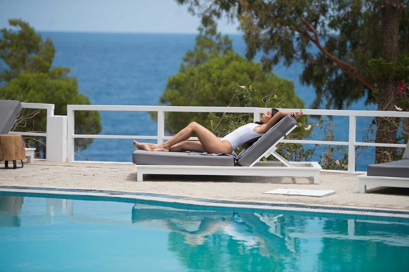 Akra Morea Hotel & Residences Monemvasia Extérieur photo